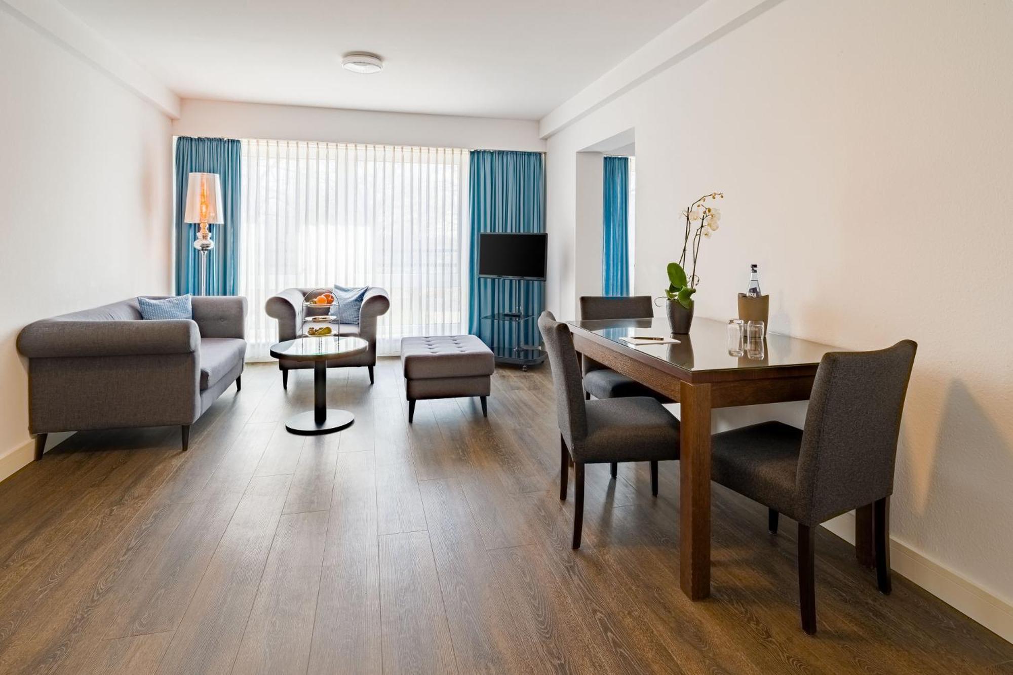 Aspire Oldenburg, Trademark Collection By Wyndham Luaran gambar