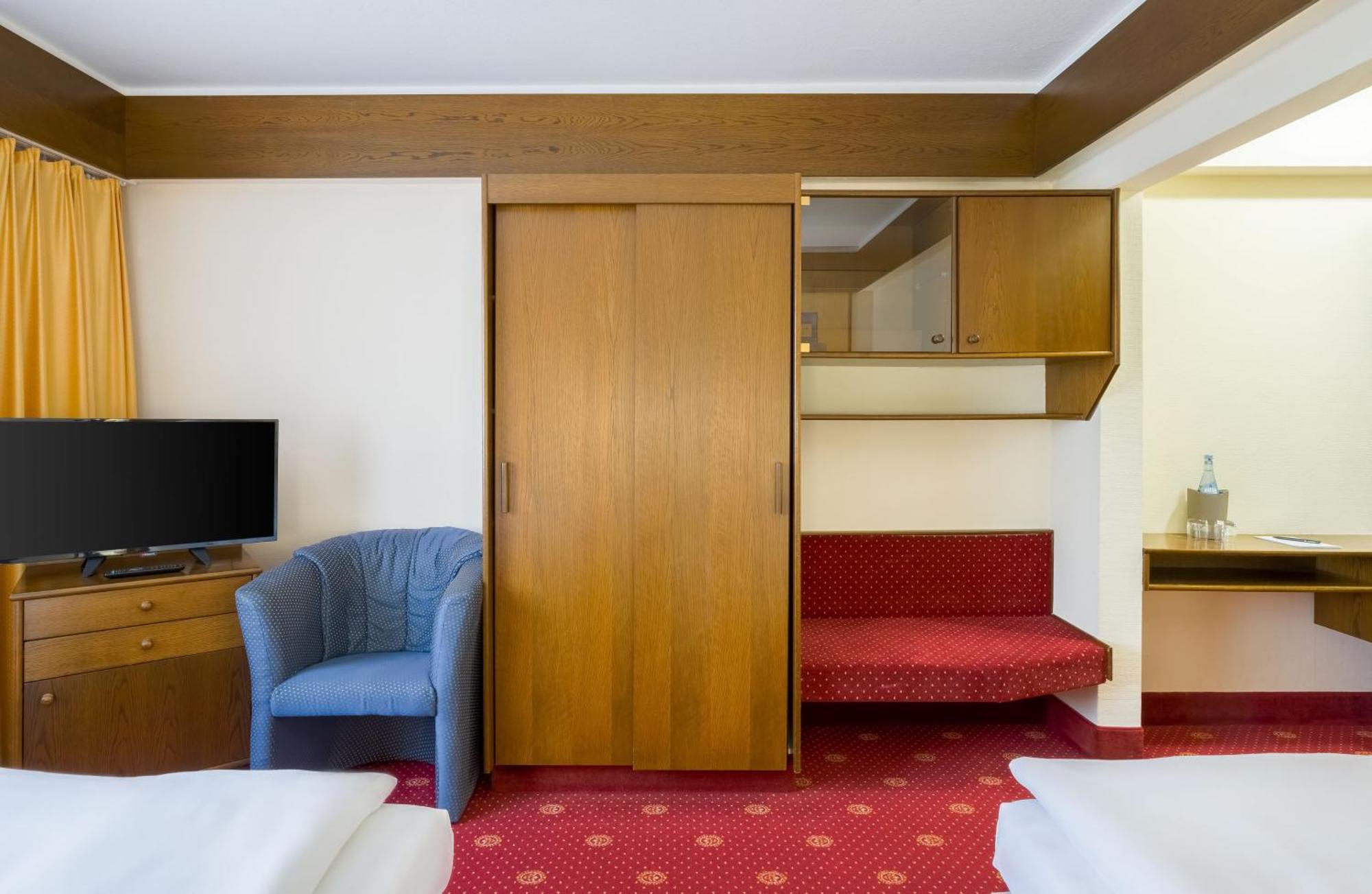 Aspire Oldenburg, Trademark Collection By Wyndham Luaran gambar
