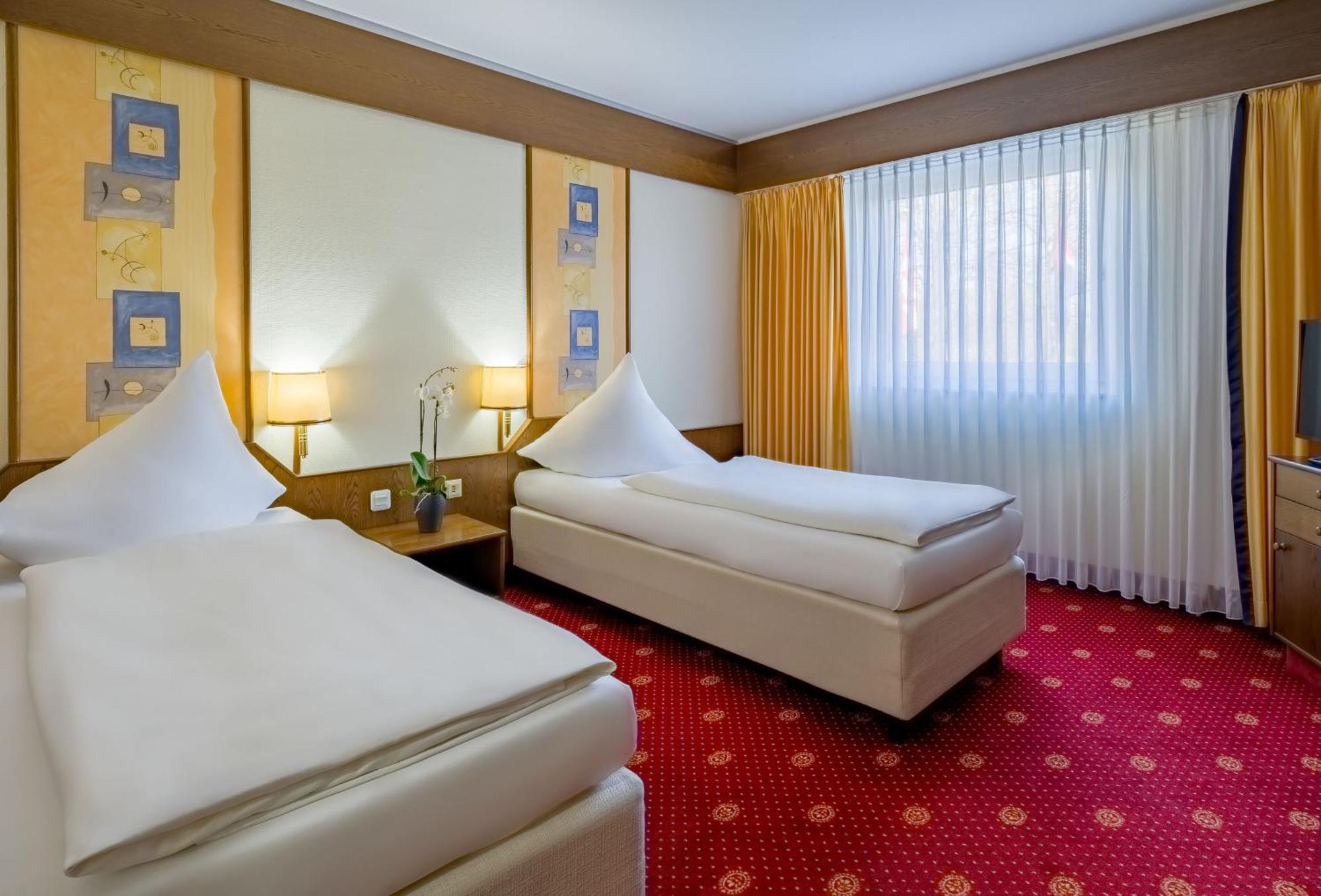 Aspire Oldenburg, Trademark Collection By Wyndham Luaran gambar