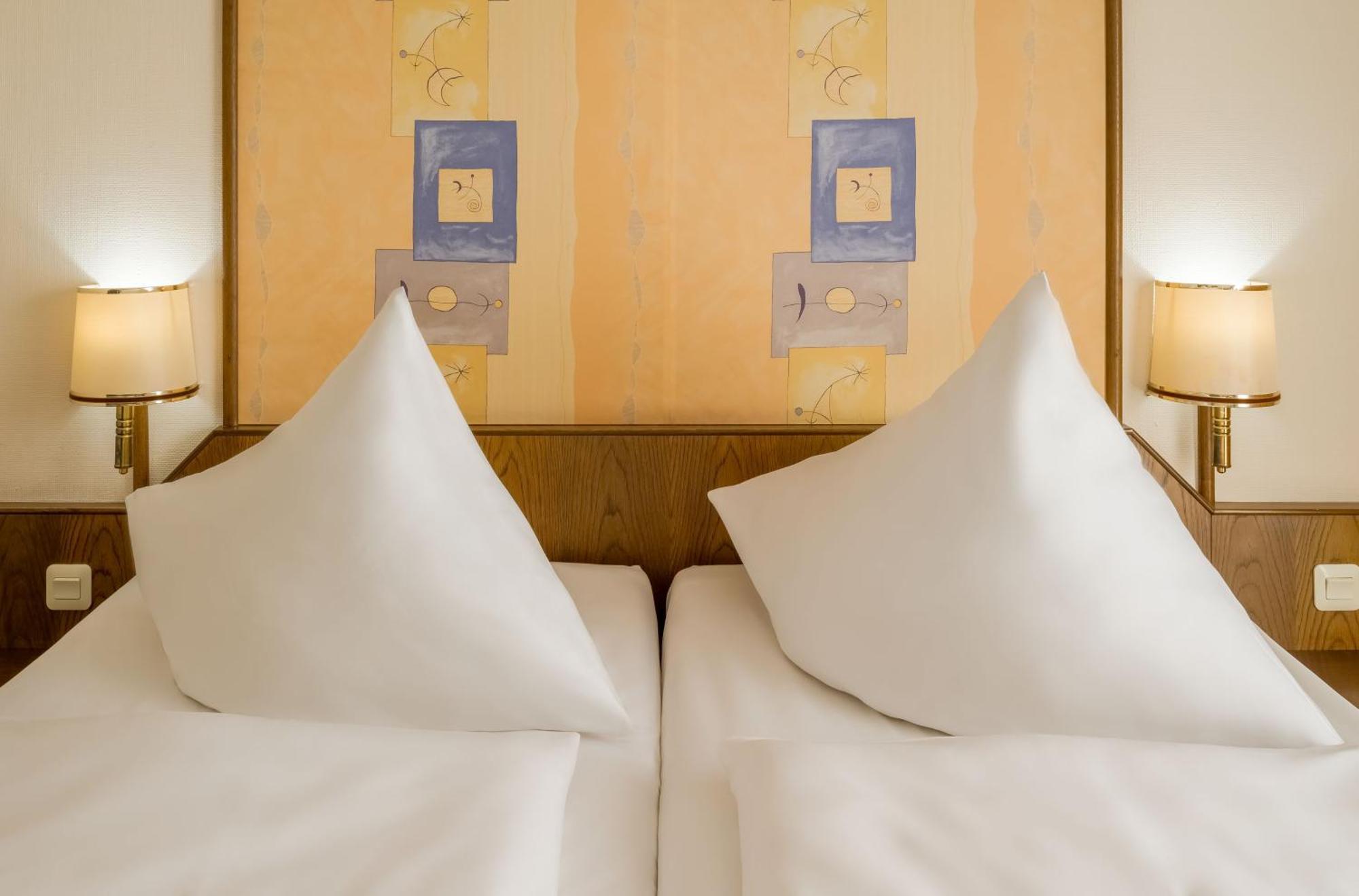 Aspire Oldenburg, Trademark Collection By Wyndham Luaran gambar